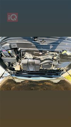 تۆیۆتا لاند کروزەر